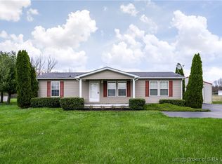 7124 Hibernia Rd, Charlestown, IN 47111