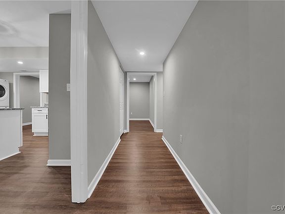 4th image of 1500 Front Royal Dr