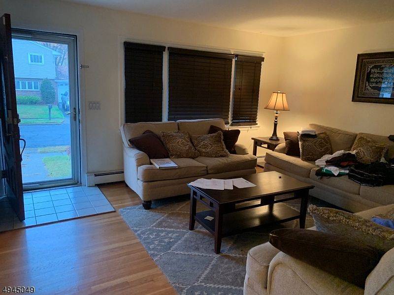 391 Winifred Dr, Totowa, NJ 07512 Zillow