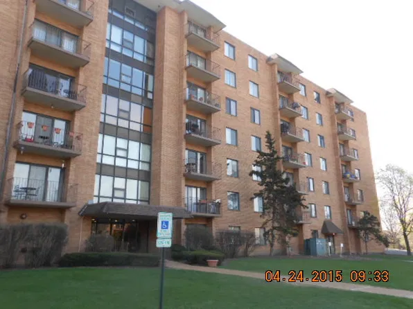 1727 W Crystal Ln Unit 602, Mount Prospect, IL 60056