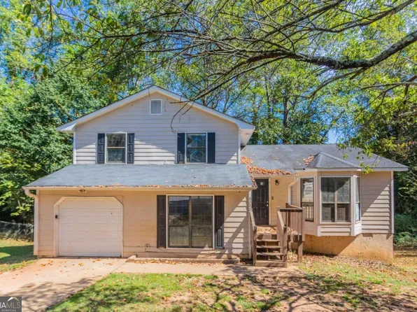 6202 Saint Christophers Ct, Lithonia, GA 30058