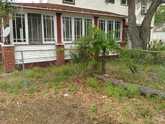 2nd image of 219 N Orange St
