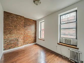 221 East 35th Street #4FE image 1 of 8