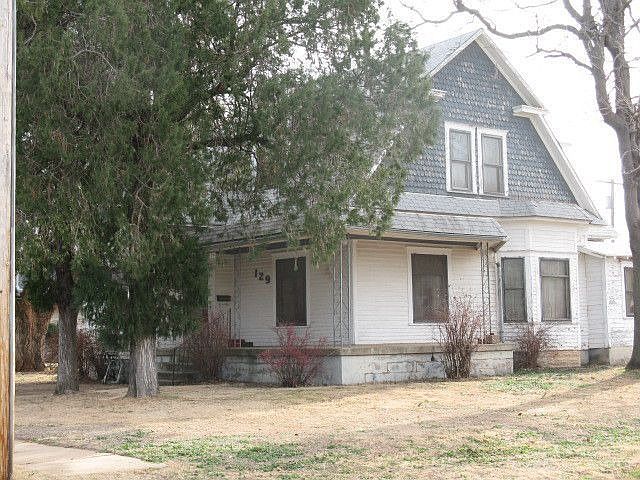 1st image of 129 Center St