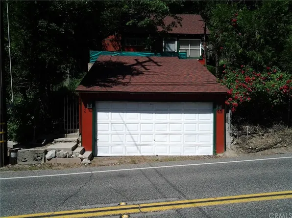 23526 Knapps Cut Off, Crestline, CA 92325