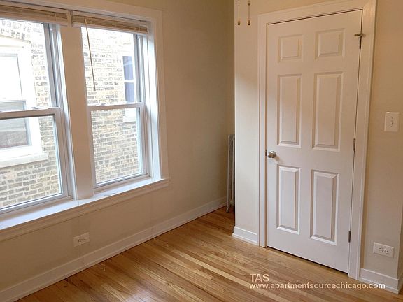 5th image of 4845 N Wolcott Ave #3B