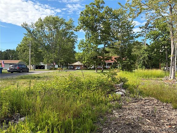 4th image of 337 Kennedy Ave Lot 39