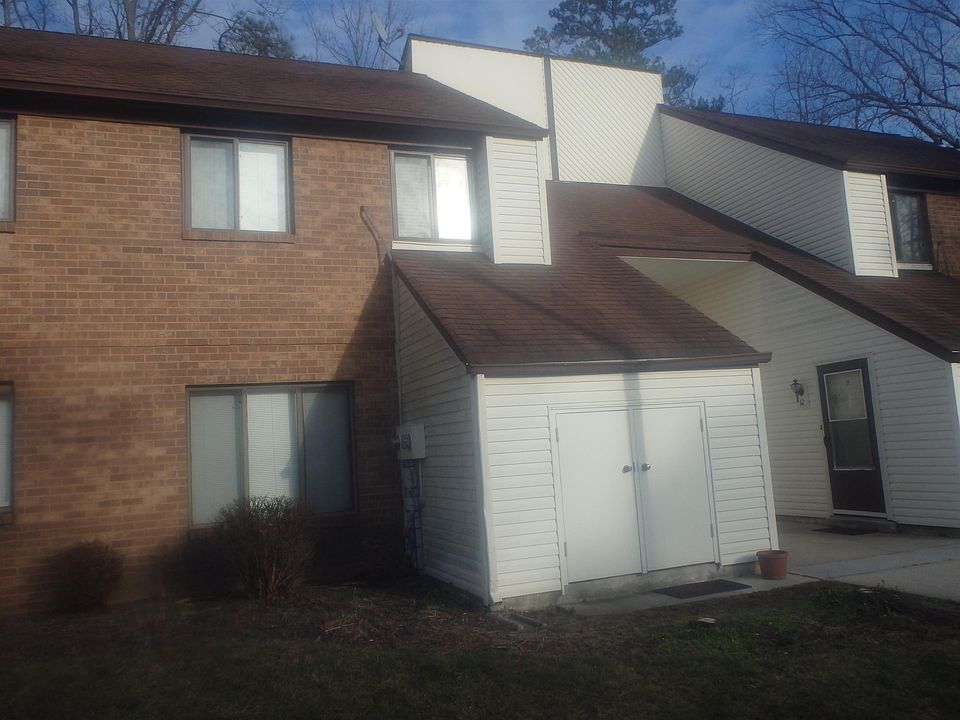 2nd image of 10 Country Pine Ln