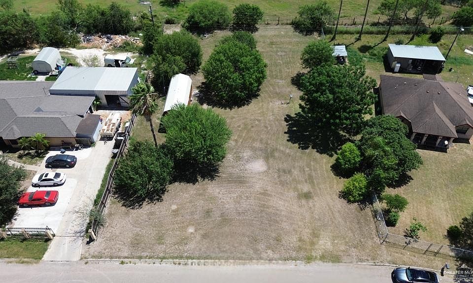 2nd image of 7726 Virginian Dr