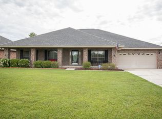 11385 Camelot Estates Dr, Gulfport, MS 39503