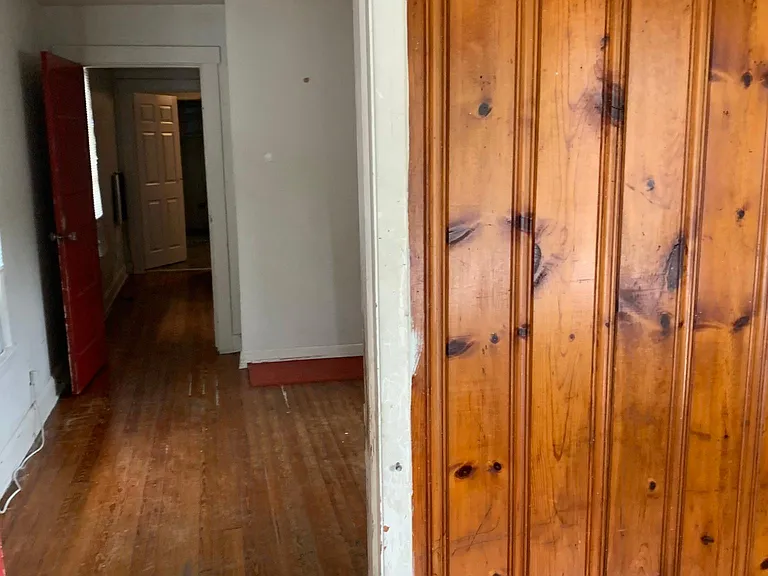 330 Oak St — Photo 18