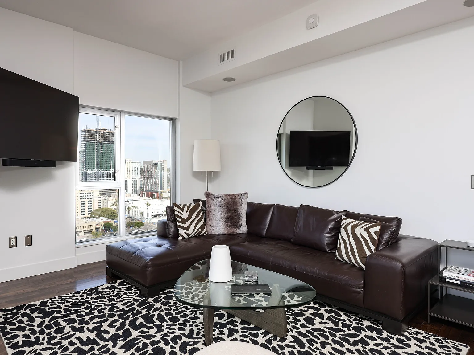 575 Sixth Avenue - LTR - 1706 — Photo 3