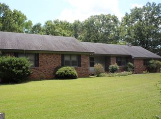 255 Barnett Rd, Hampton, GA 30228