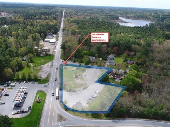 450 Wareham St, Middleboro, MA 02346