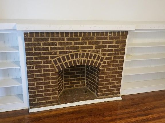 5th image of 1449 N Lotus Ave #2