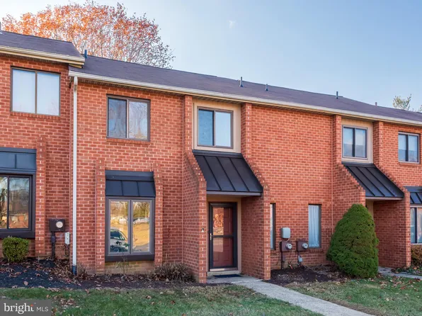 206 Towyn Ct, Exton, PA 19341