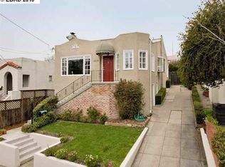 4520 Harbord Dr, Oakland, CA 94618