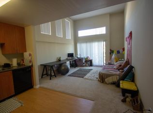 20500 Ventura Blvd APT 323, Woodland Hills, CA 91364