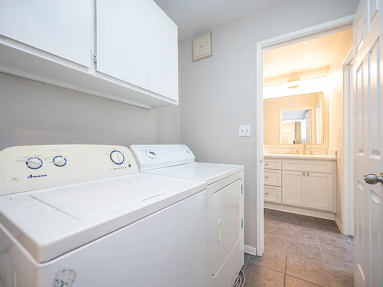 200 P St #D34 — Photo 40