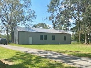 1503 S Lake Arthur Ave, Jennings, LA 70546