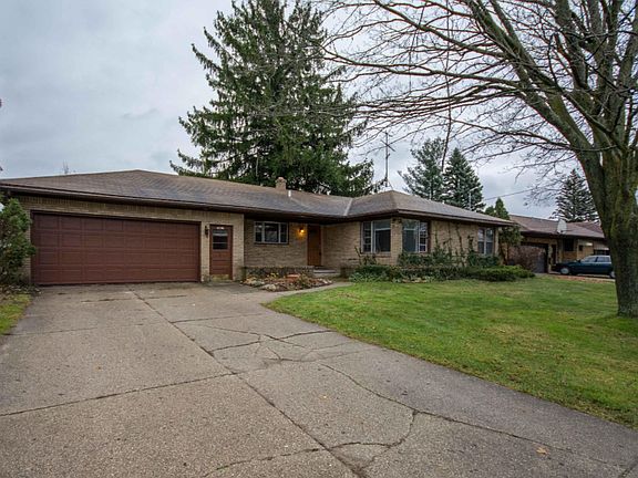3rd image of 6856 Quincy Dr SW