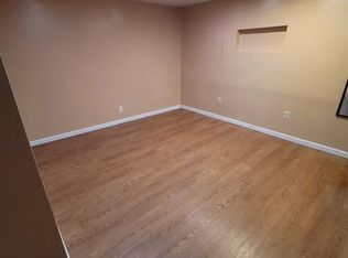 8 Melken Ct, Nottingham, MD 21236