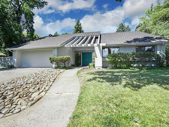 4th image of 5309 Terrace Oak Cir