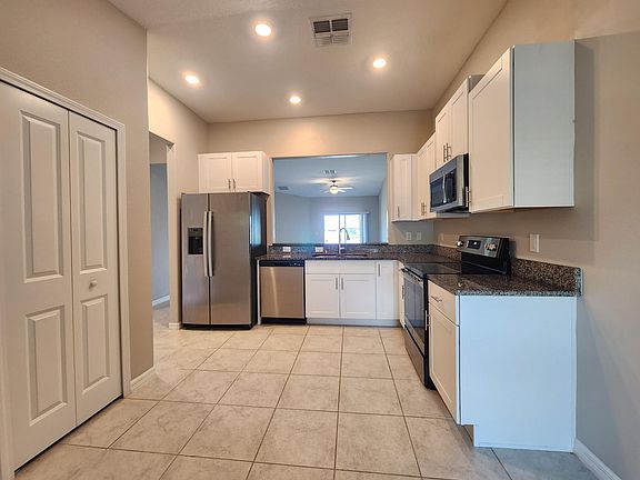 4th image of 13401 Crest Lake Dr