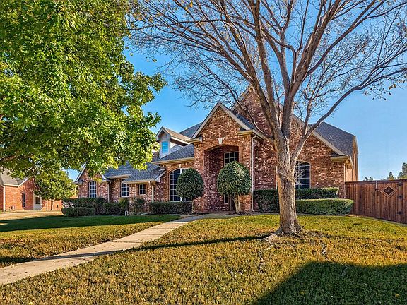 2nd image of 2405 Bachman Dr