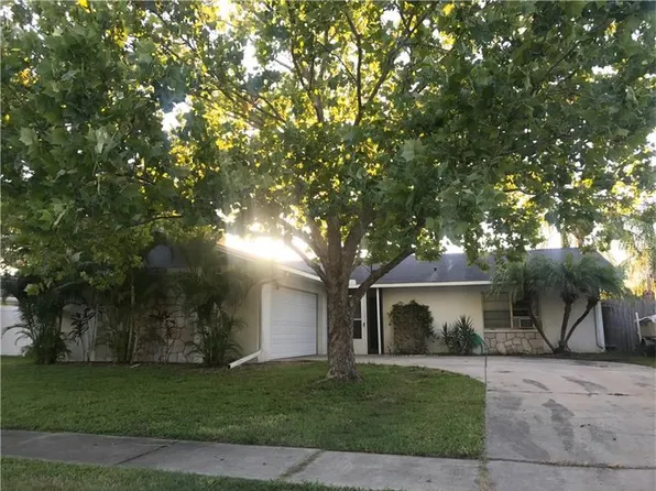 539 Red Mangrove Ln, Apollo Beach, FL 33572