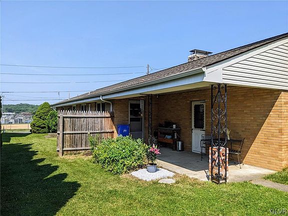 5th image of 1745 Laubach Ave