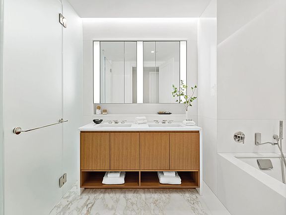 5th image of 1289 Lexington Ave APT 10A