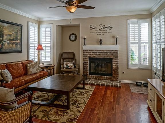 2nd image of 27624 Cobblestone Ct