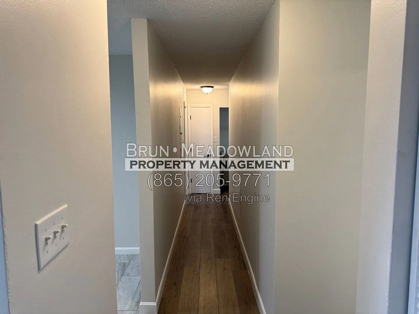 3 bed, 1.5 bath, 1169 sqft, $1,700 — Photo 4