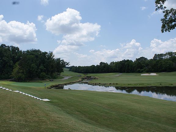 4th image of 134 Augusta Ln