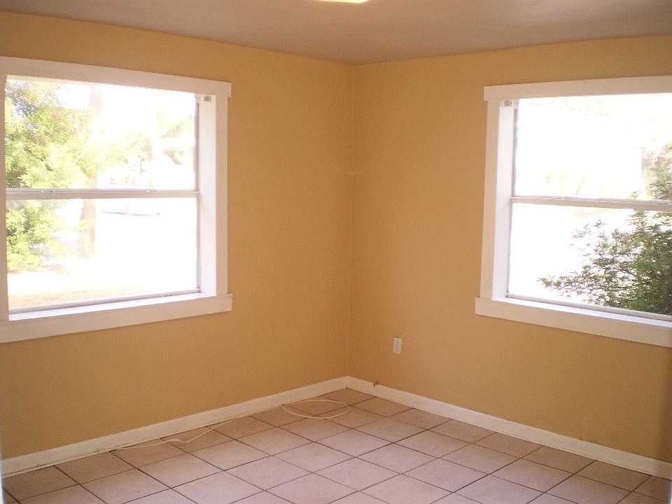 1st image of 2401 W Cypress St