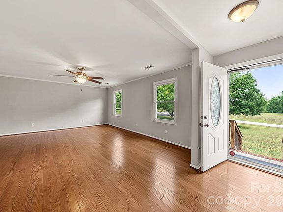 4th image of 5129 Harmony Church Rd