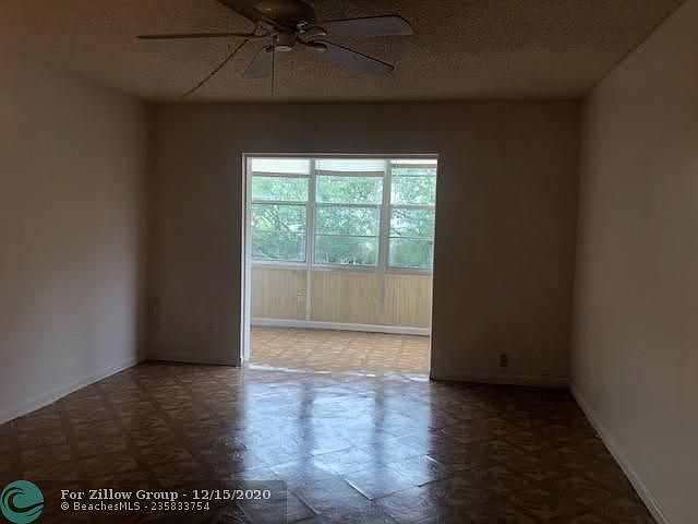 1st image of 4394 NW 9th Ave APT 20-2G