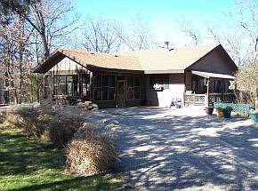 2nd image of 185 Shiloh Ln