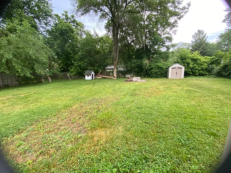 21380 Seminole St — Photo 2