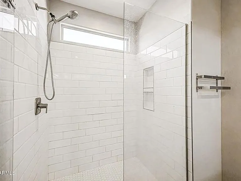 10950 W Beatrice St — Photo 19