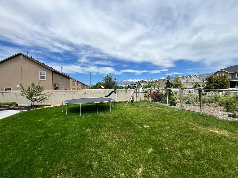 2049 S Meadow Marsh Dr — Photo 27