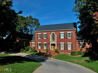 1554 Riverside Dr, Gainesville, GA 30501