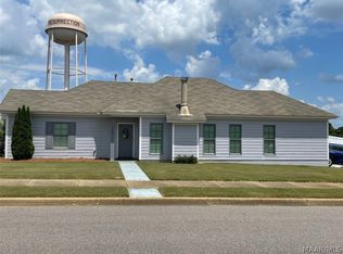 120 Charlton Pl, Deatsville, AL 36022