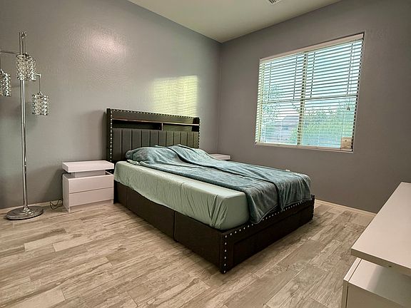 3rd image of 11310 W Palm Ln