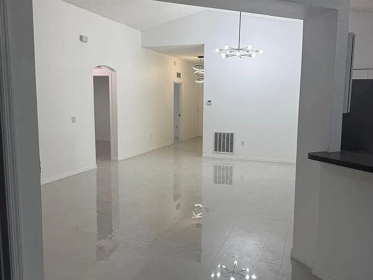 304 Dahoon Holly Dr — Photo 5