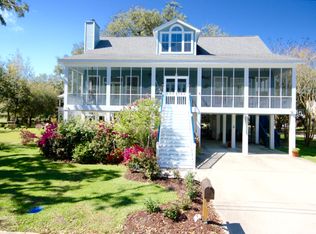 113 Beach View Dr, Pass Christin, MS 39571