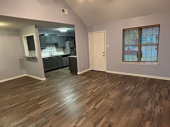 2nd image of 5531 Ginners Dr