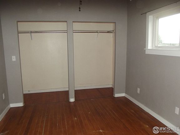 3rd image of 302 1st St