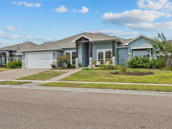 8206 Grand Canyon St, Corpus Christi, TX 78414